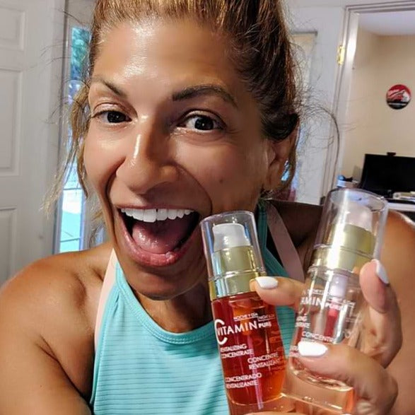 Buy a Noche Y Dia Vitamin C Serum, Get a Free Vitamin C Cleanser