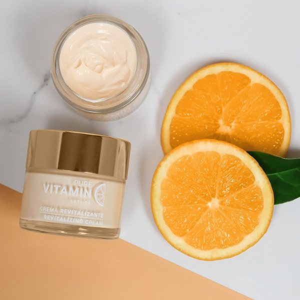 Buy a Revitalizing Vitamin C Face Cream, Get a Free Limited Edition Cosmetic Bag
